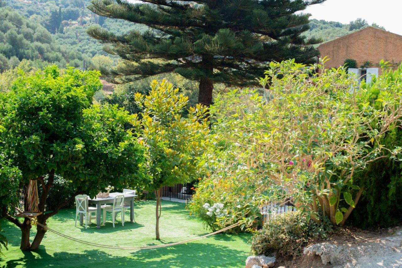 Casa Arokaria Appartement Pendarianá Buitenkant foto